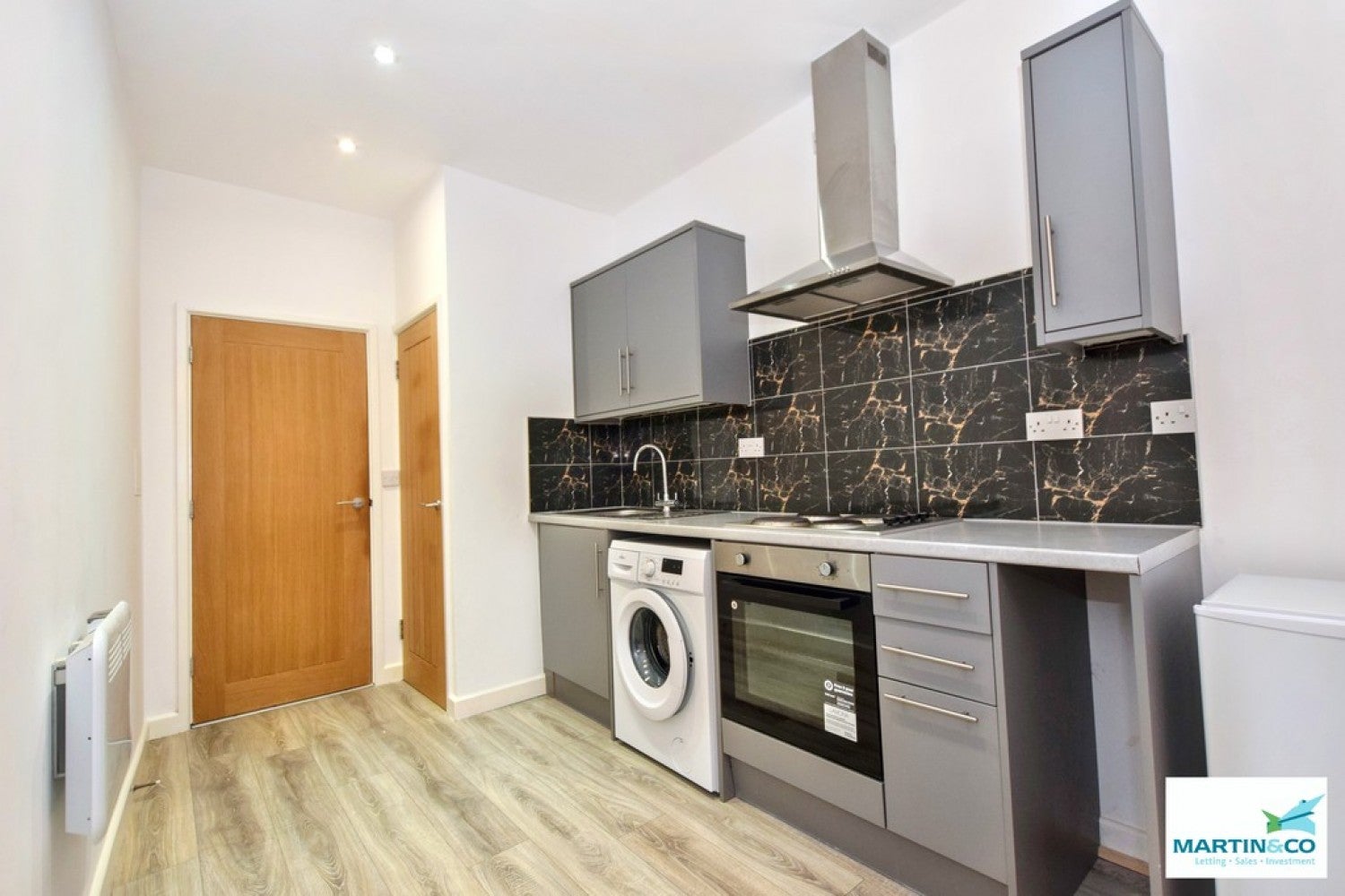Flat Market Place in Nuneaton and Bedworth