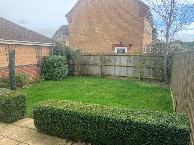 House Buttercup Court in South Kesteven