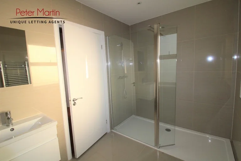 Flat Portsdown Mews in Greater London