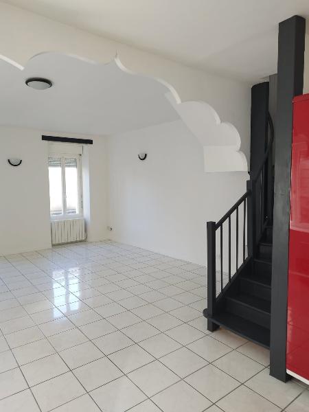House Rue des Treilles in Libourne