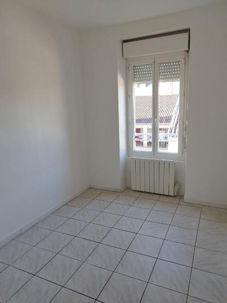House Rue des Treilles in Libourne