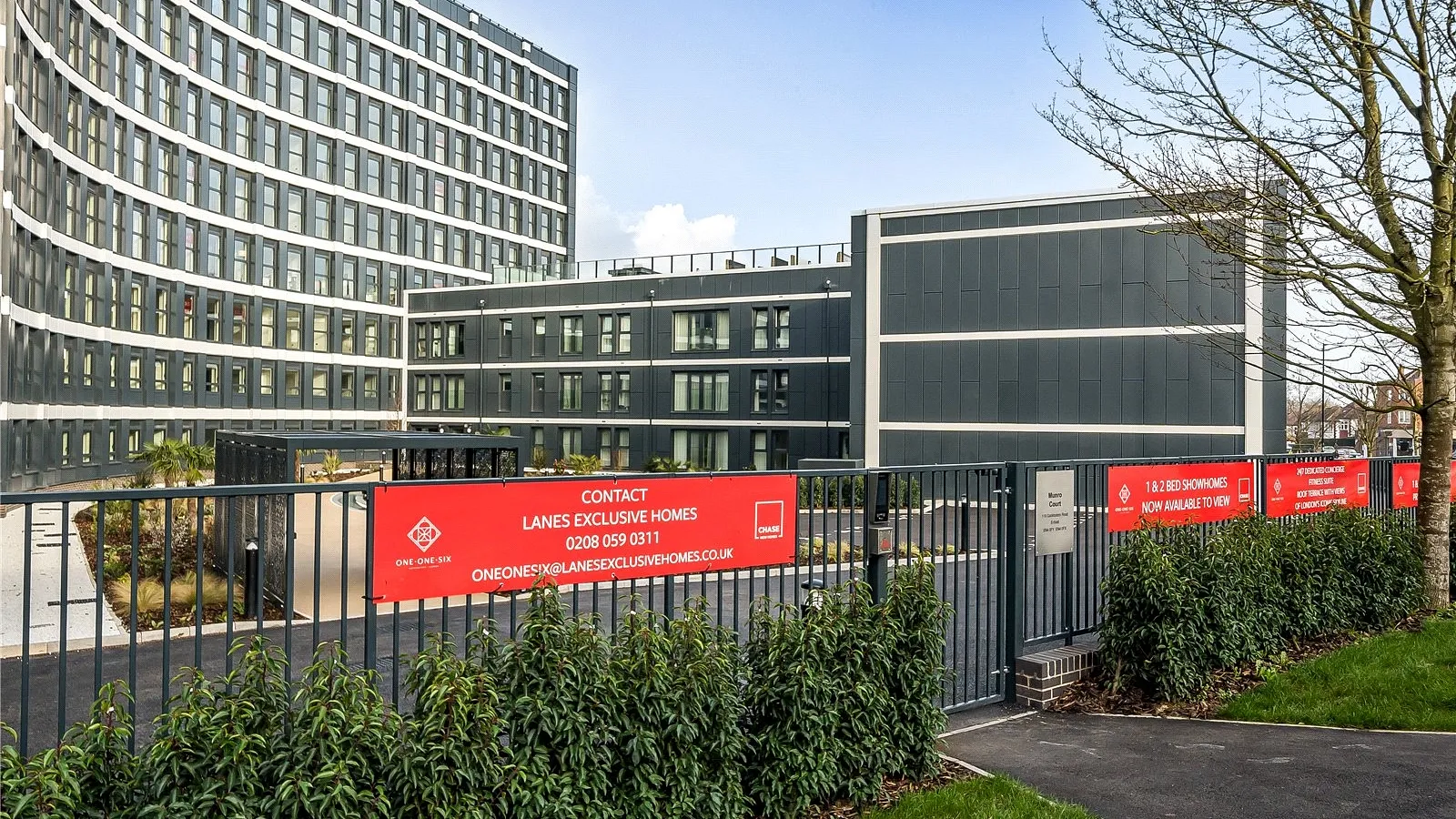 Flat Cockfosters Road in Greater London