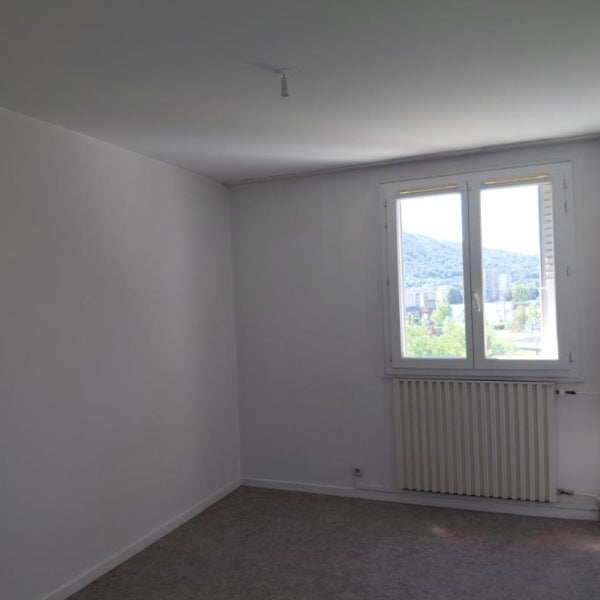 Appartement Rue Paul Verlaine à Saint-Martin-d'Hères