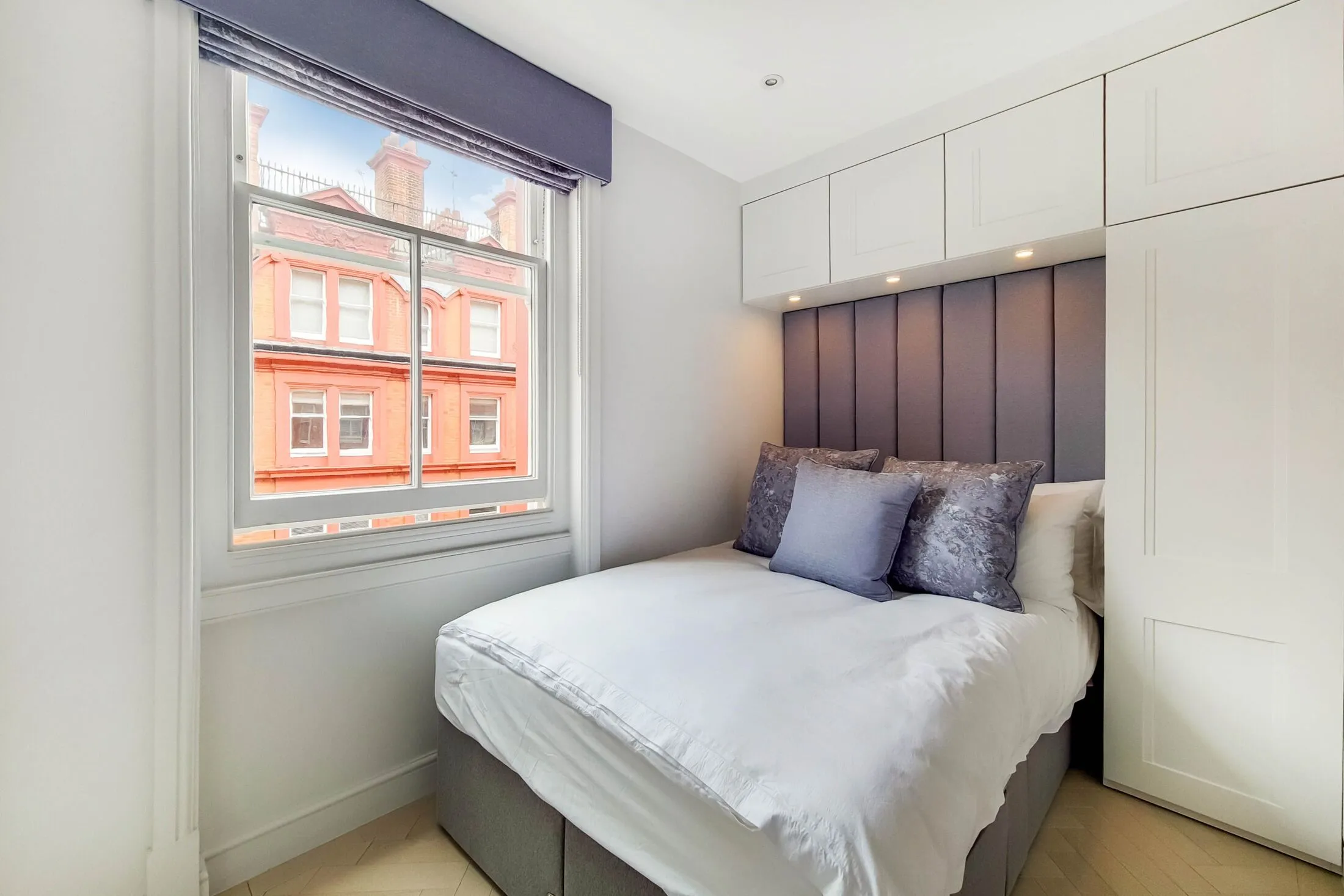 Flat Broadstone Place in City of Westminster