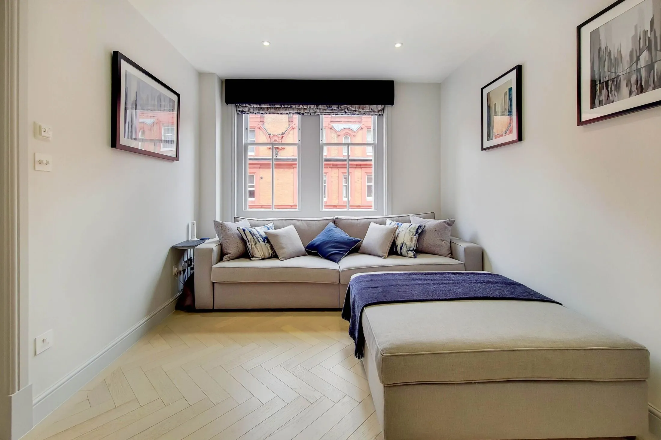 Flat Broadstone Place in City of Westminster