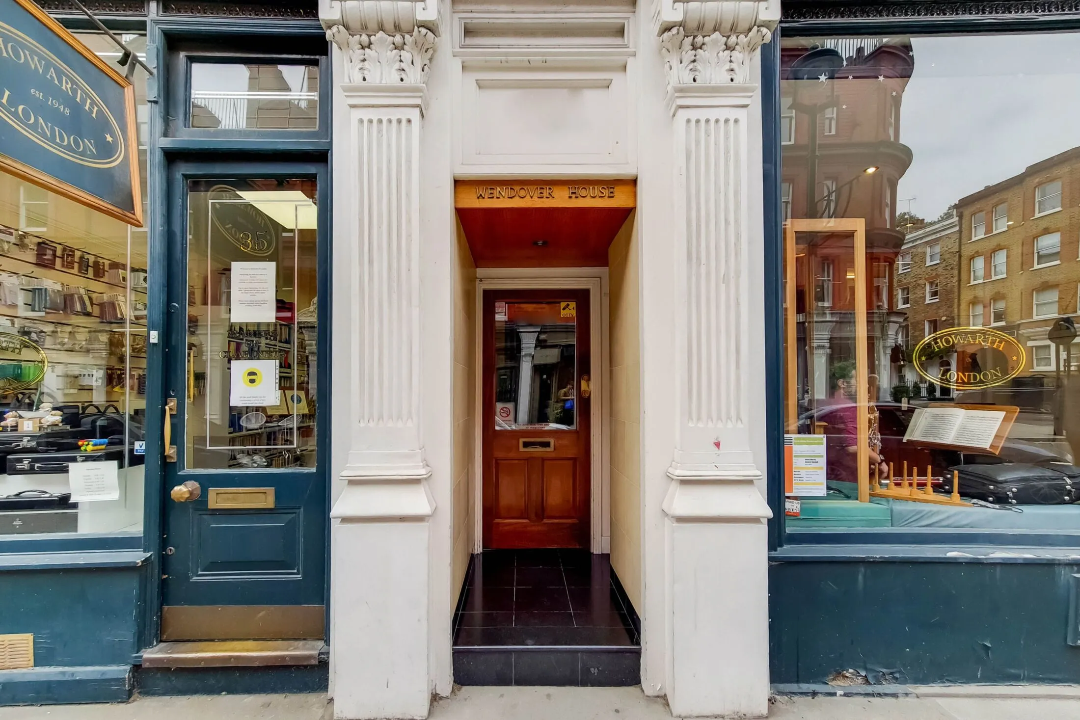 Flat Broadstone Place in City of Westminster