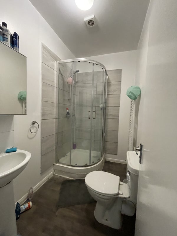 Room Studland Street in Greater London