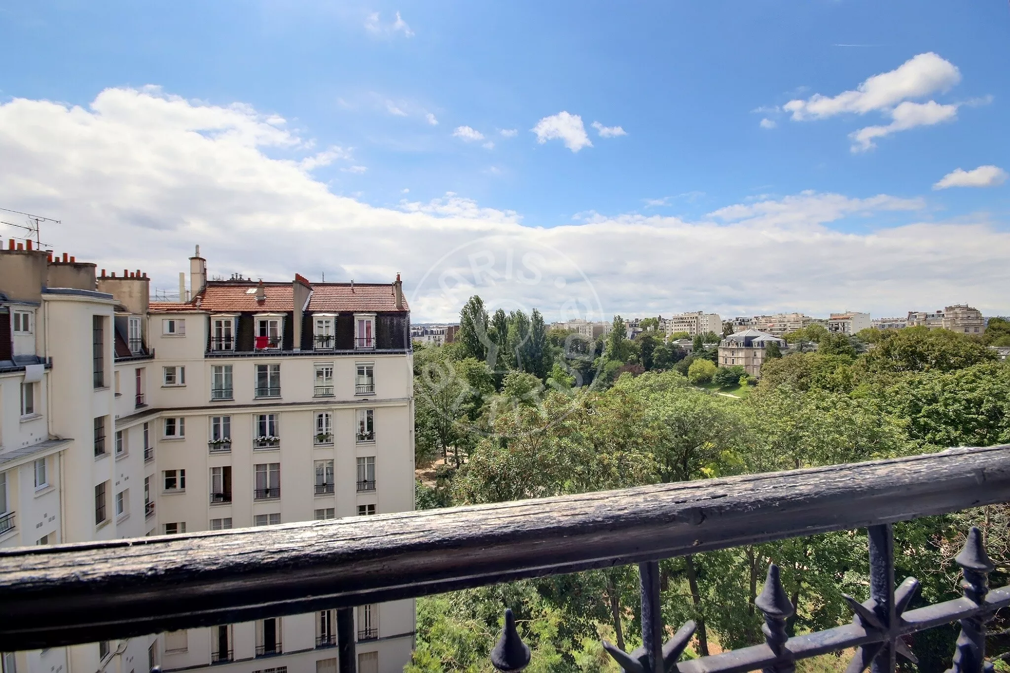 Appartement Avenue de Versailles à Paris