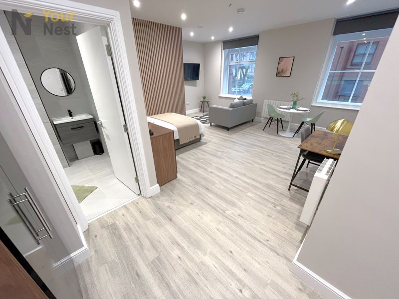 Flat Great George Street in Leeds