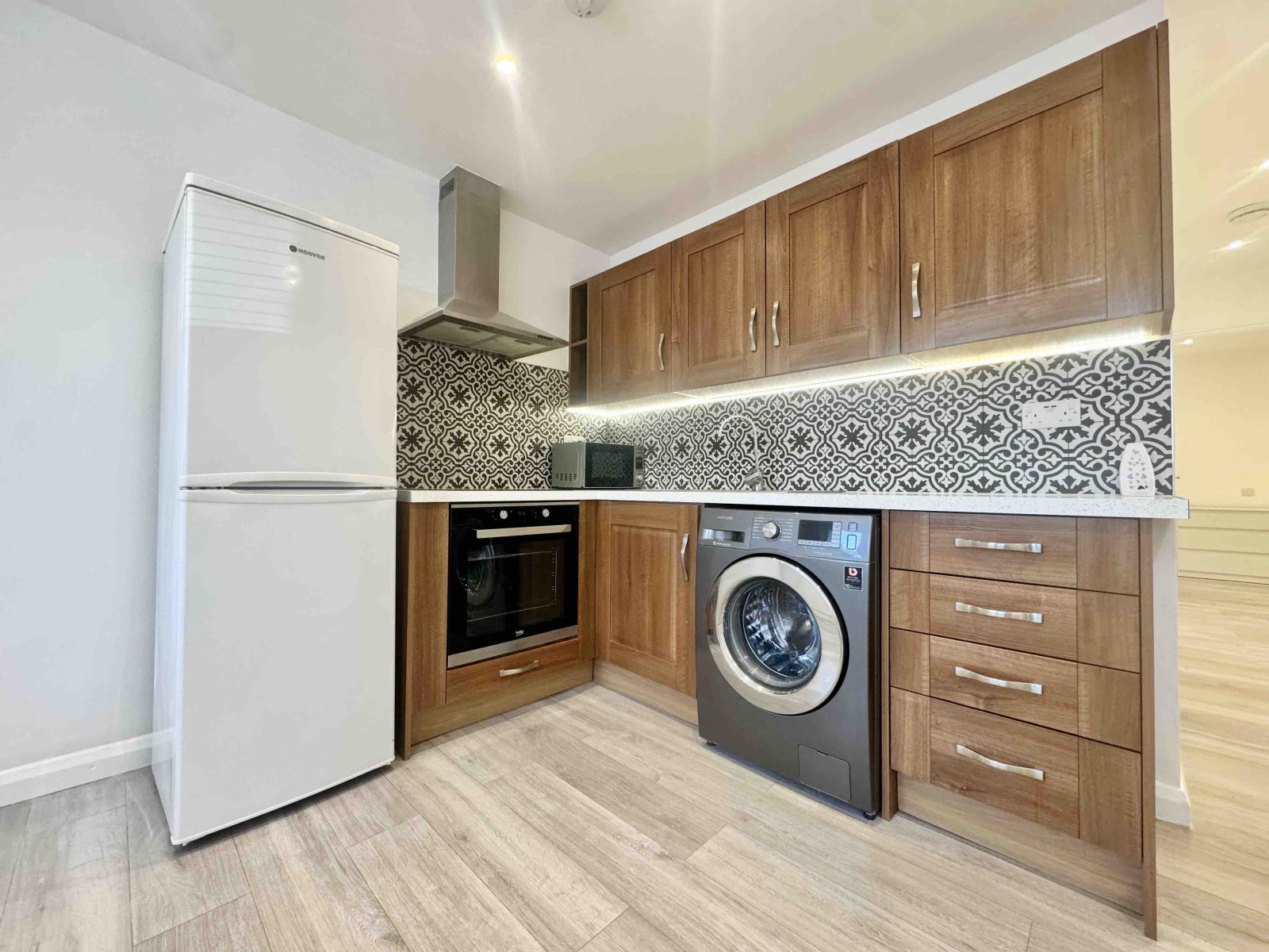 Flat Clarence Road in Greater London