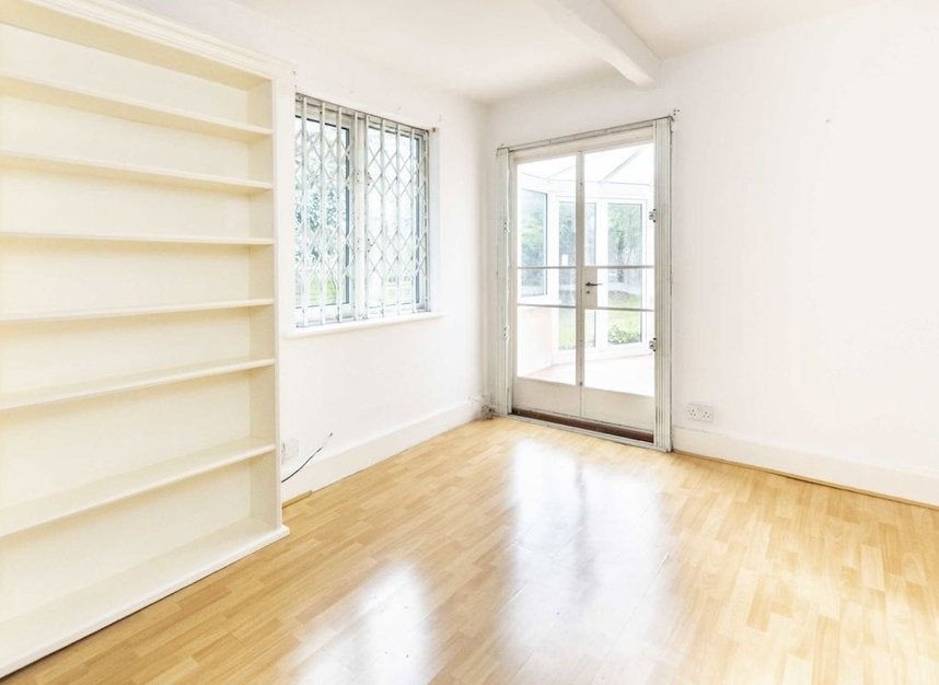 House Castelnau in Greater London