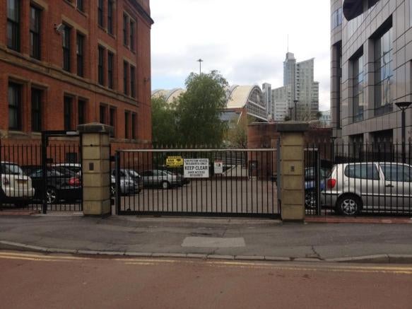Flat Chepstow Street in Manchester