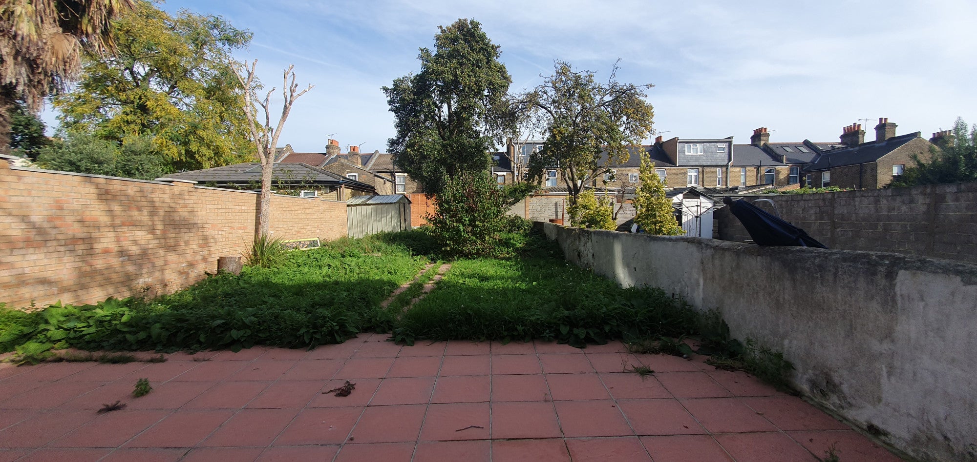 House Upton Avenue in Greater London