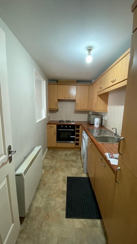 Room Laidlaw Street in Glasgow