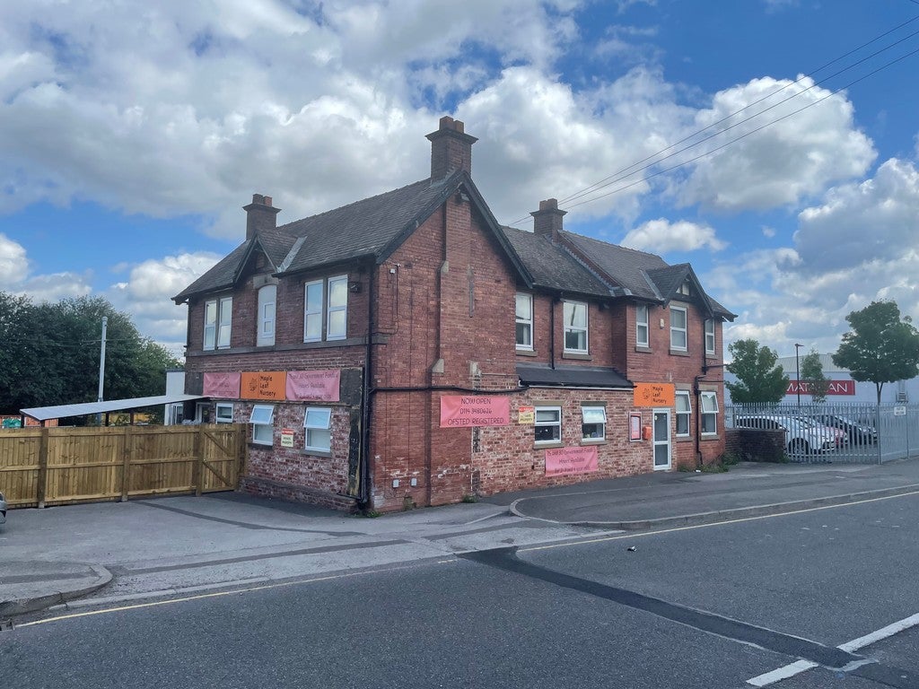 Flat Cricket Inn Road in Sheffield