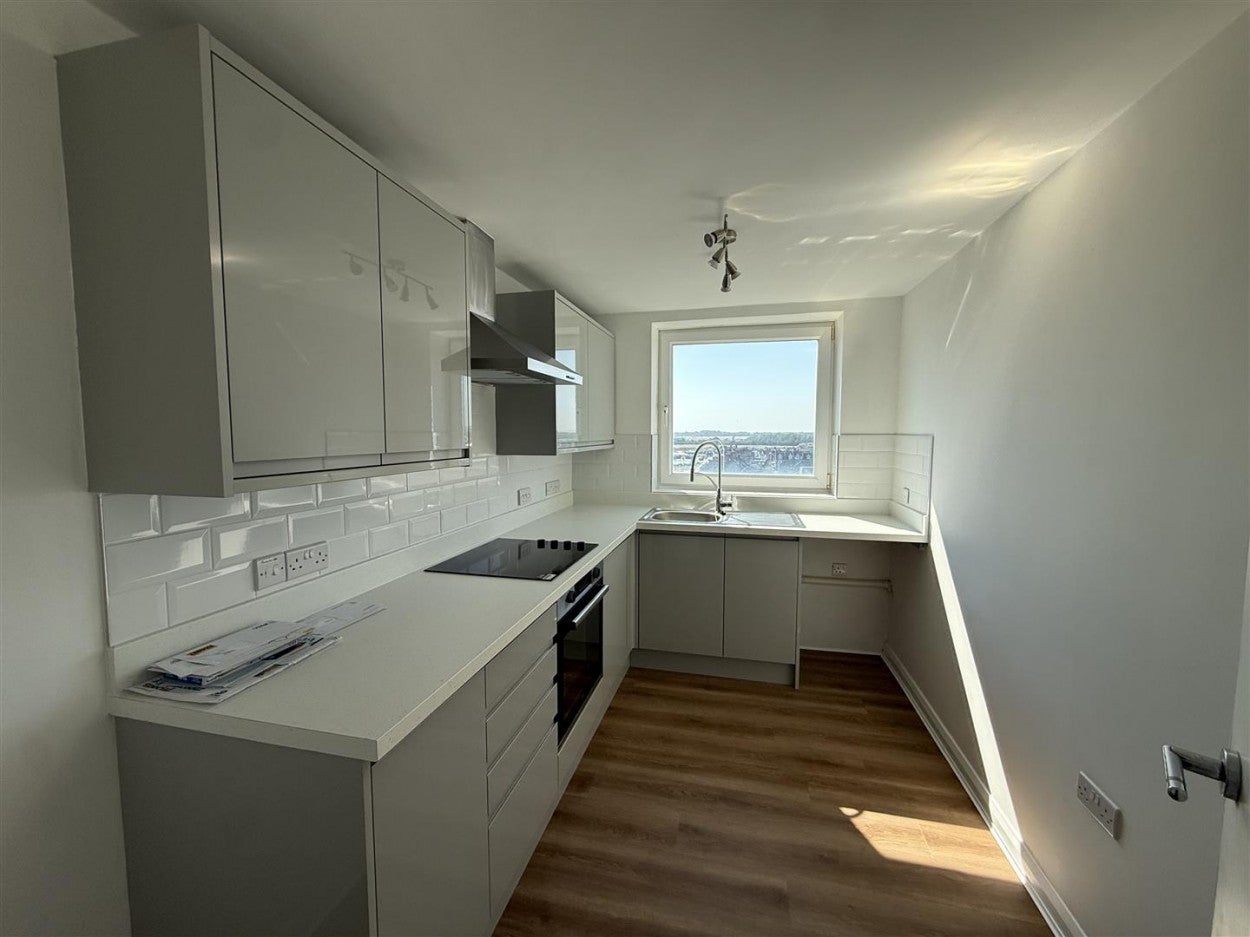 Flat Beach Crescent in Arun