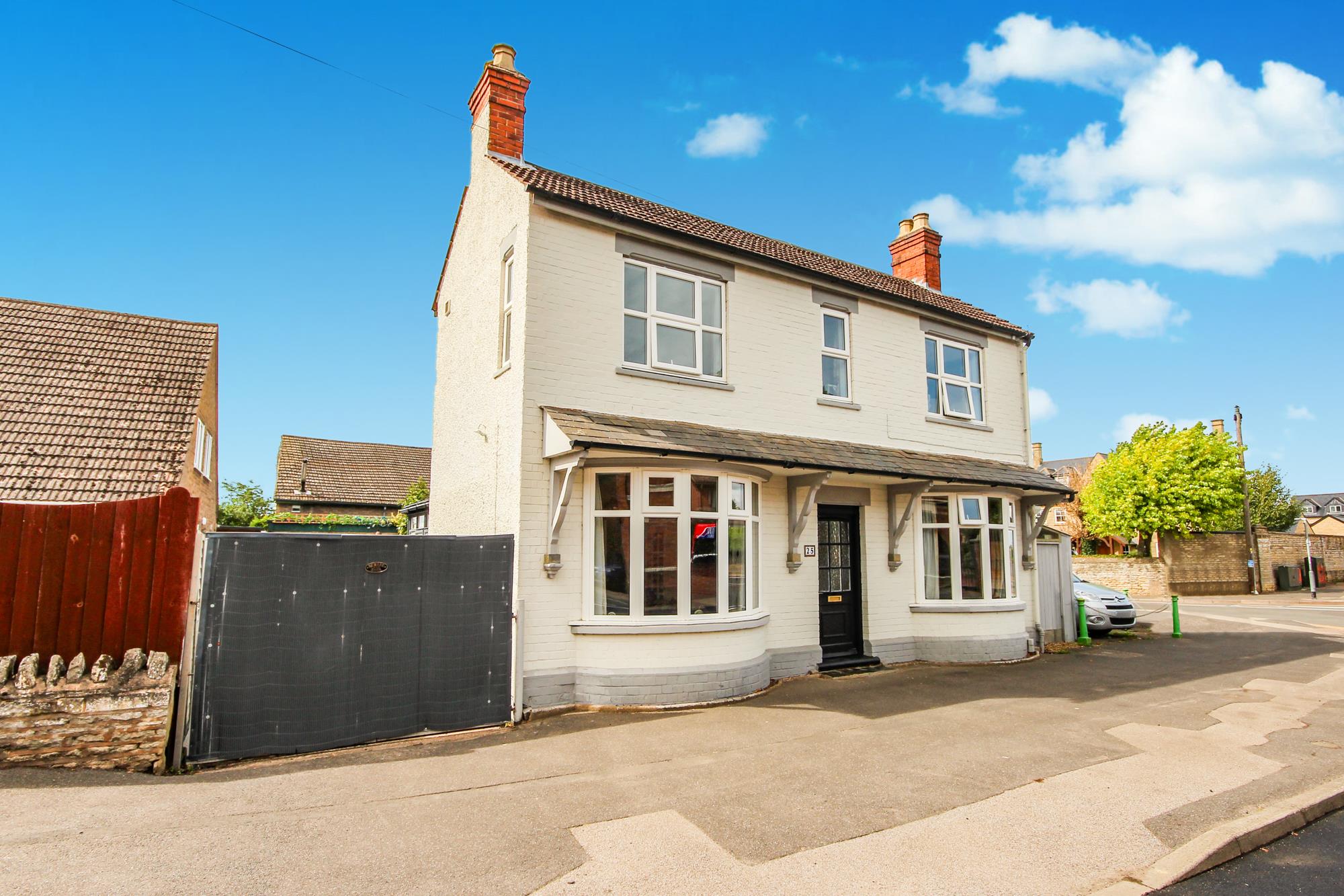 House College Street in Higham Ferrers