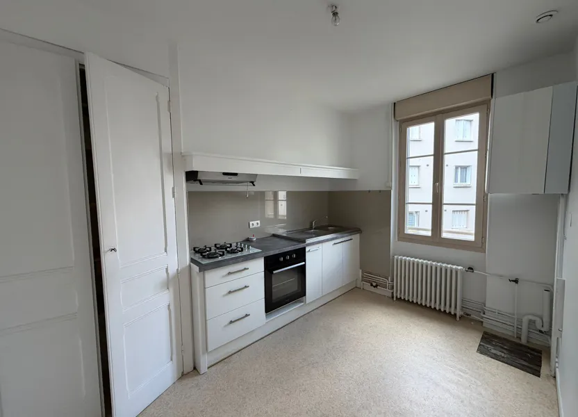 Flat Place Saint-Étienne in Limoges