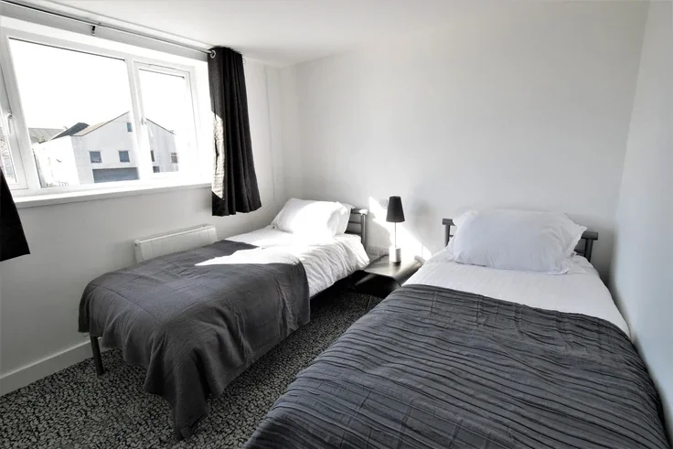 Flat Albert Crescent in Bristol