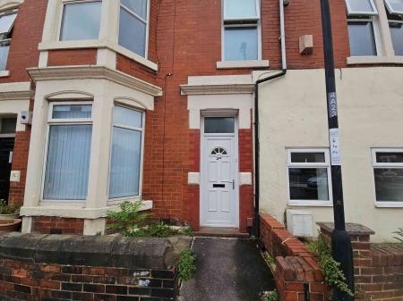 Flat Tosson Terrace in Newcastle upon Tyne