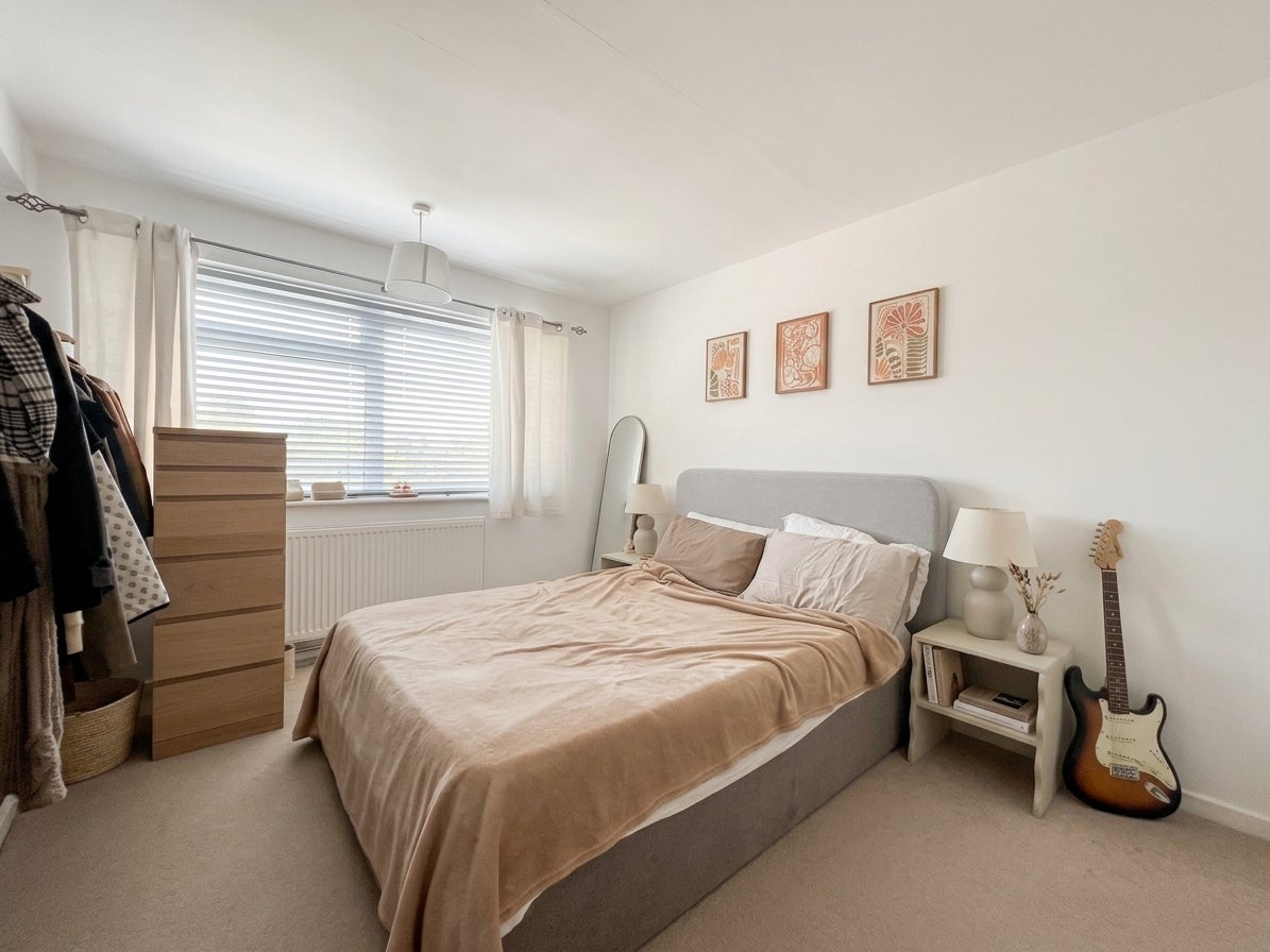 Flat Bromley Road in Greater London