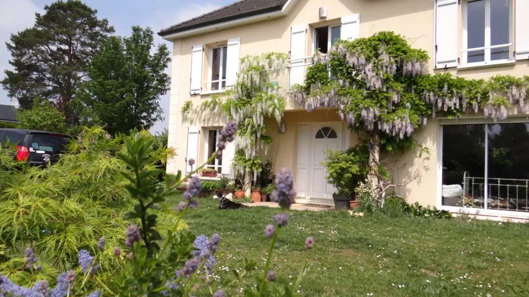 Chambre Rue Pasteur à Belbeuf