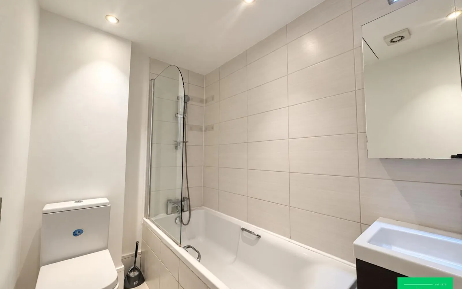 Flat King Street in Greater London
