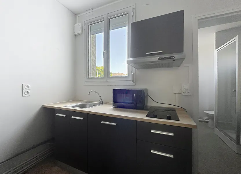 Flat Rue Albert Thomas in Le Petit-Quevilly