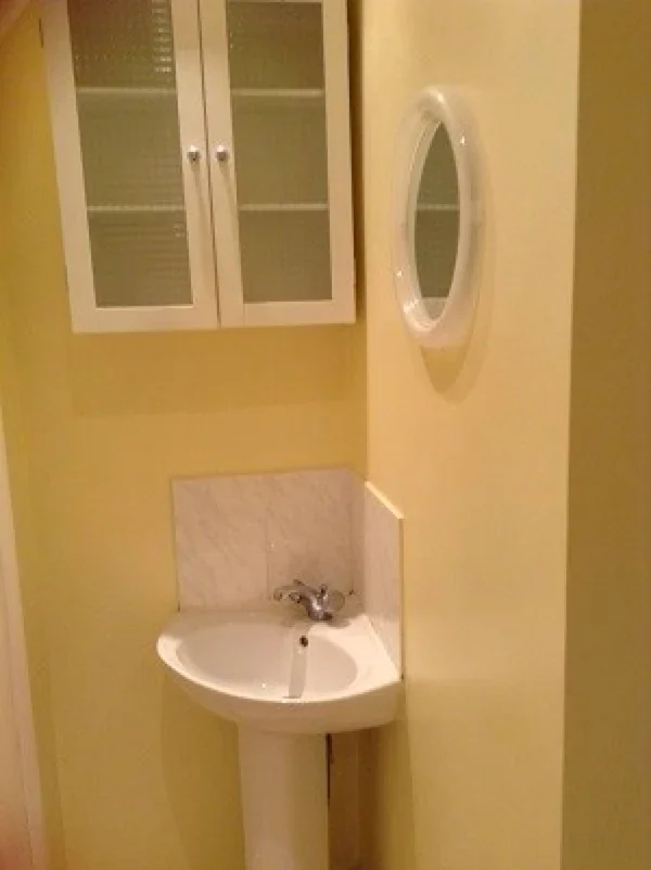 Room Colchester Road in Greater London
