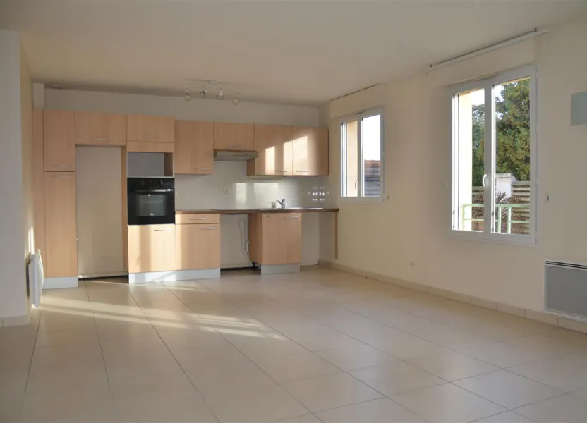 Flat Rue Georges Clemenceau in Chartrettes