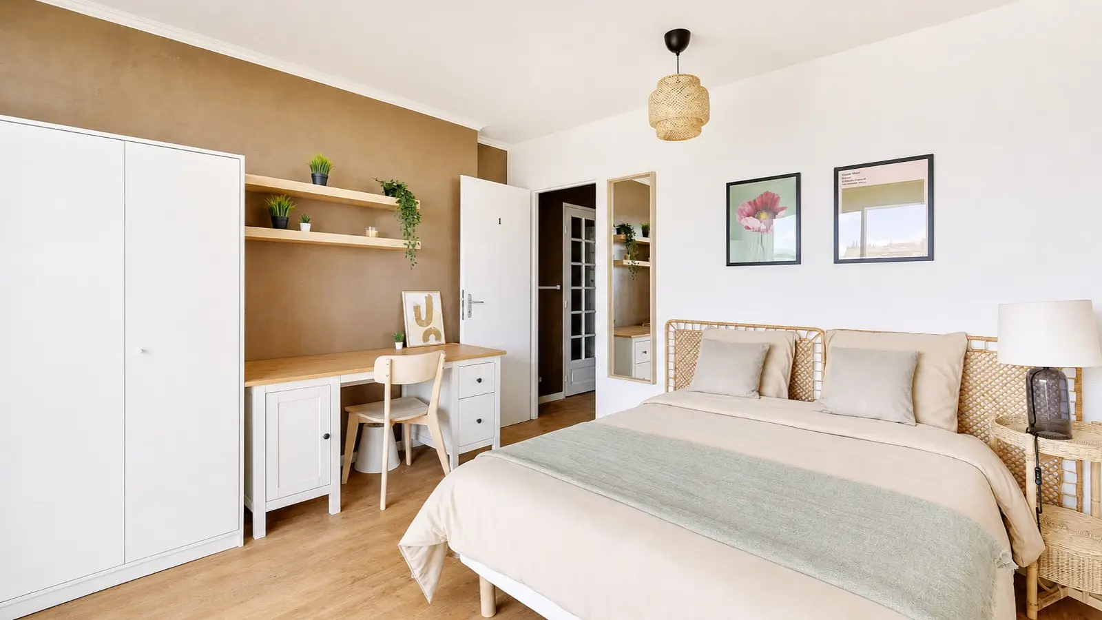 Room Rue Gabriel et Charles Voisin in Boulogne-Billancourt