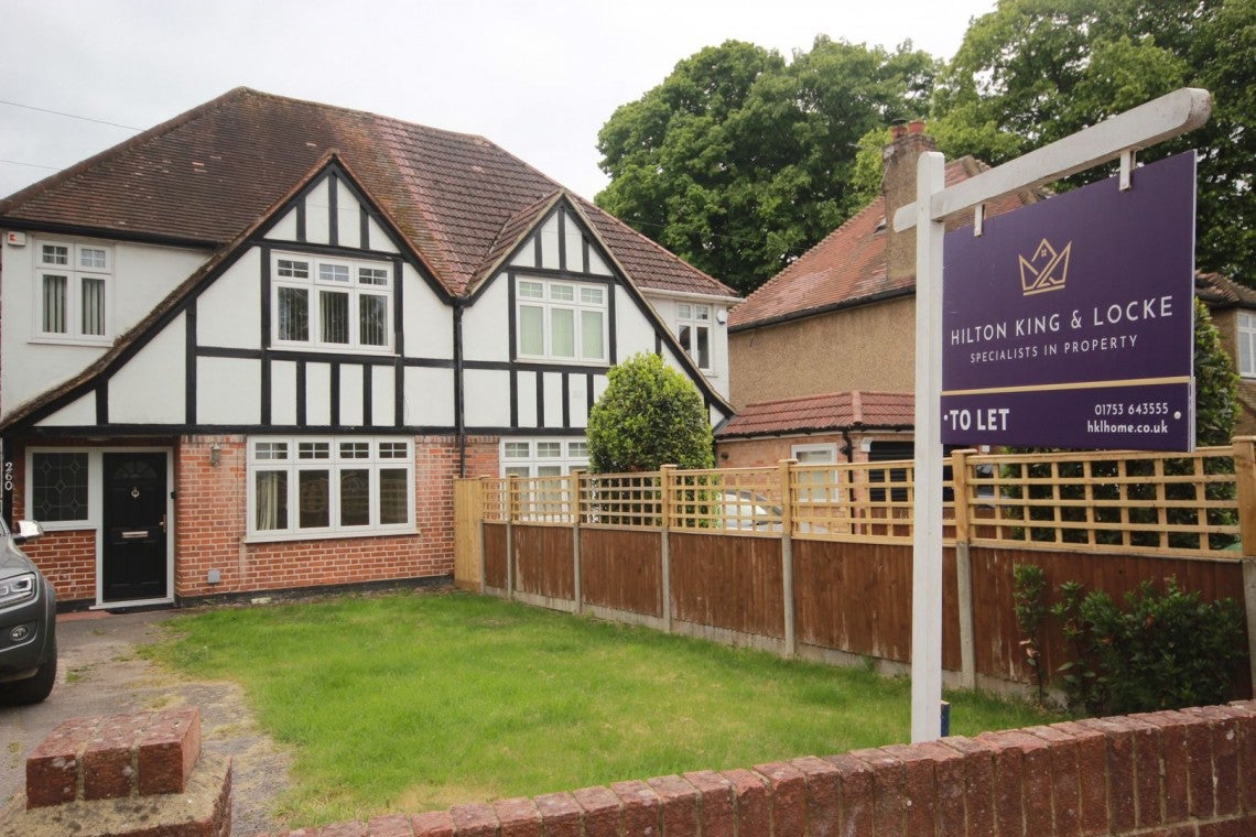 House Langley Road in Slough