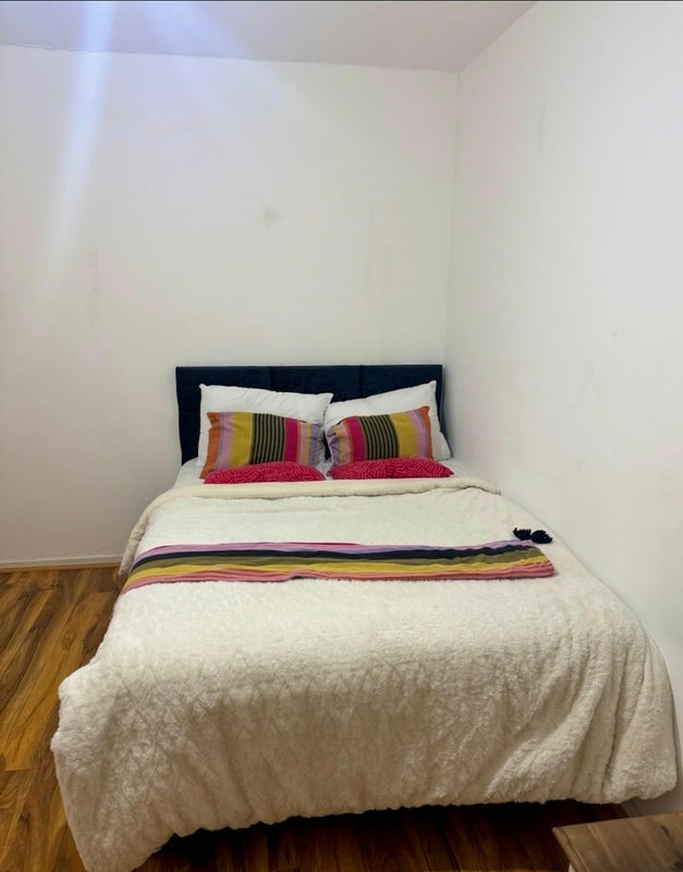 Room Norman Road in Greater London