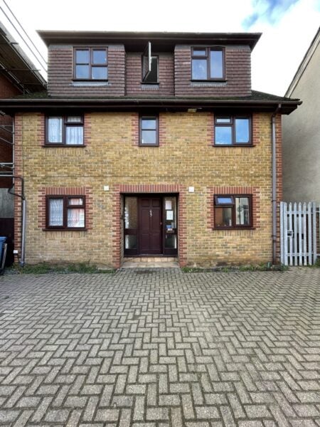 Flat Randolph Road in Gillingham
