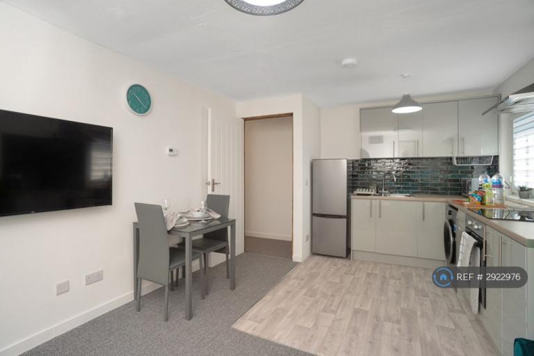Flat Great Holme Court in Northampton