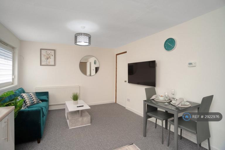 Flat Great Holme Court in Northampton