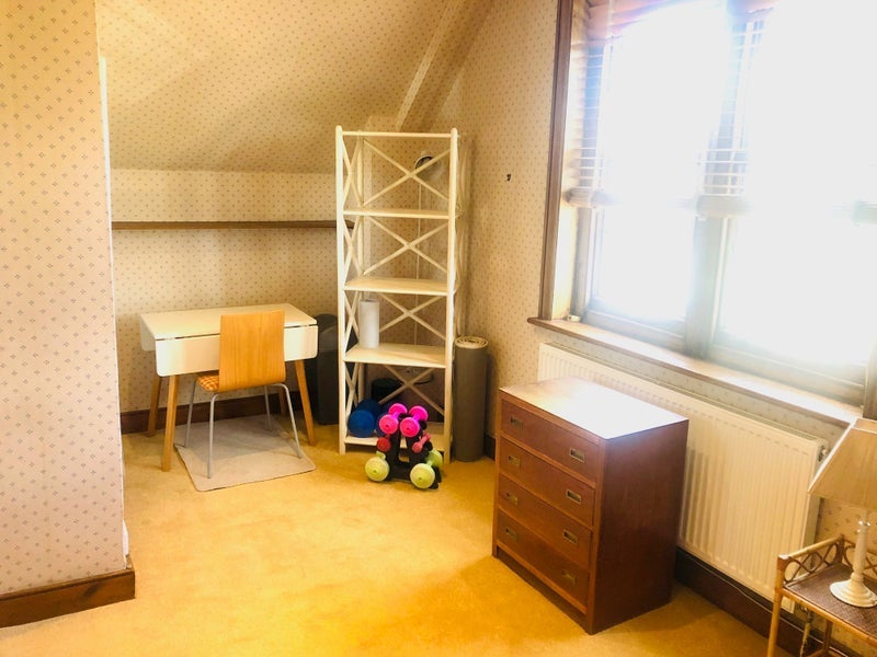 Room Hendon Avenue in Greater London