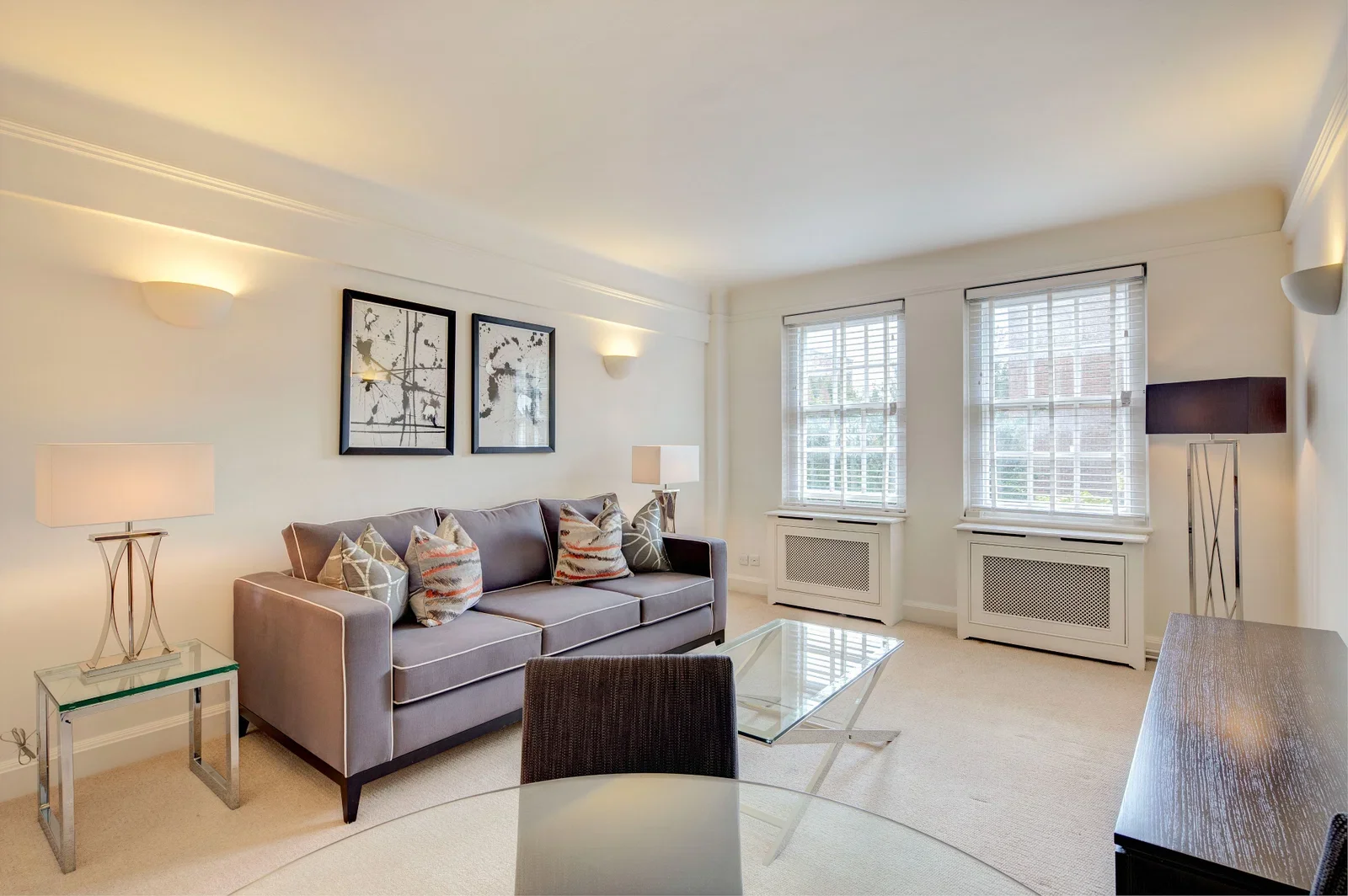 Flat Fulham Road in Greater London