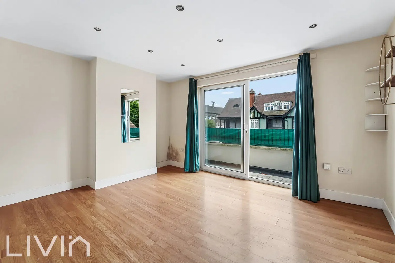 Flat Croydon Road in Greater London