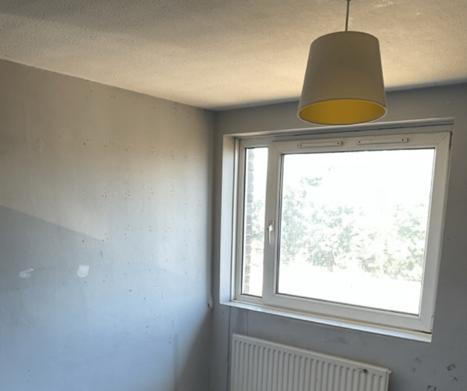 Room Wornington Road in Greater London