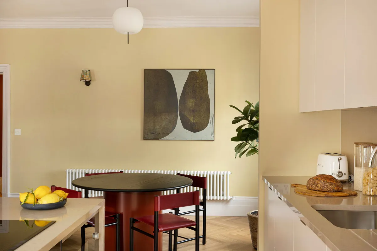 Flat Harley Street in City of Westminster