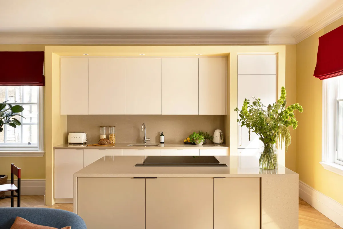 Flat Harley Street in City of Westminster