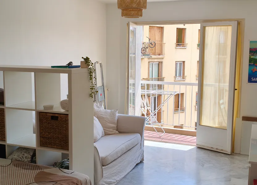 Flat Rue Raoul Lesueur in Nice