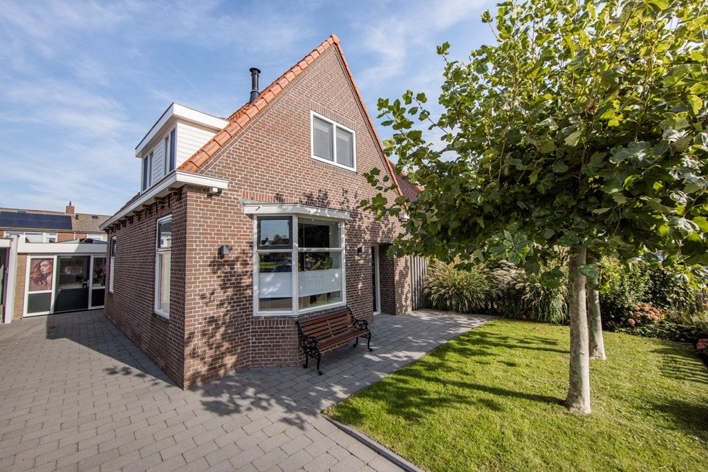 Huis Turfmarkt 71 in Makkum