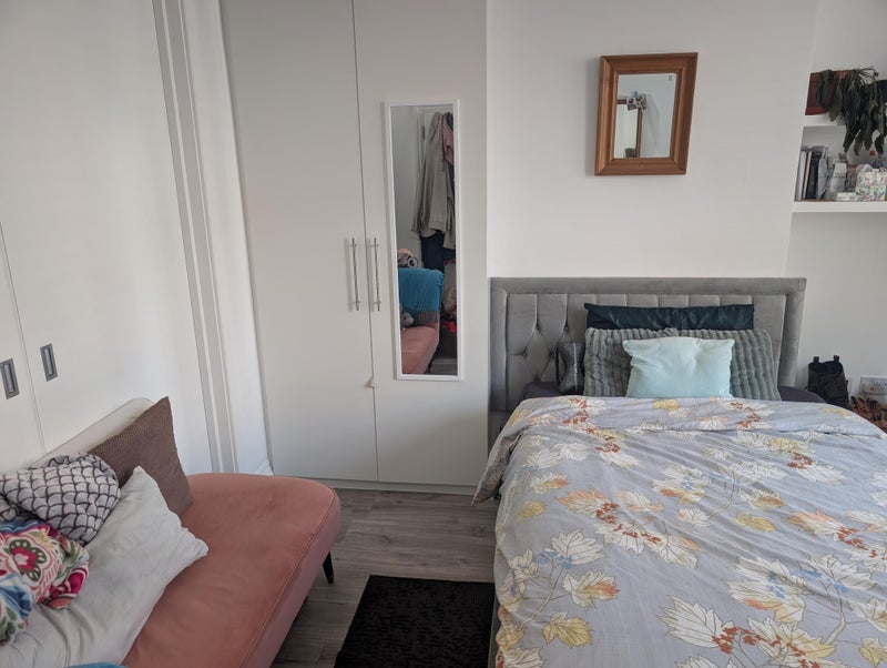 Room Waldo Road in Greater London