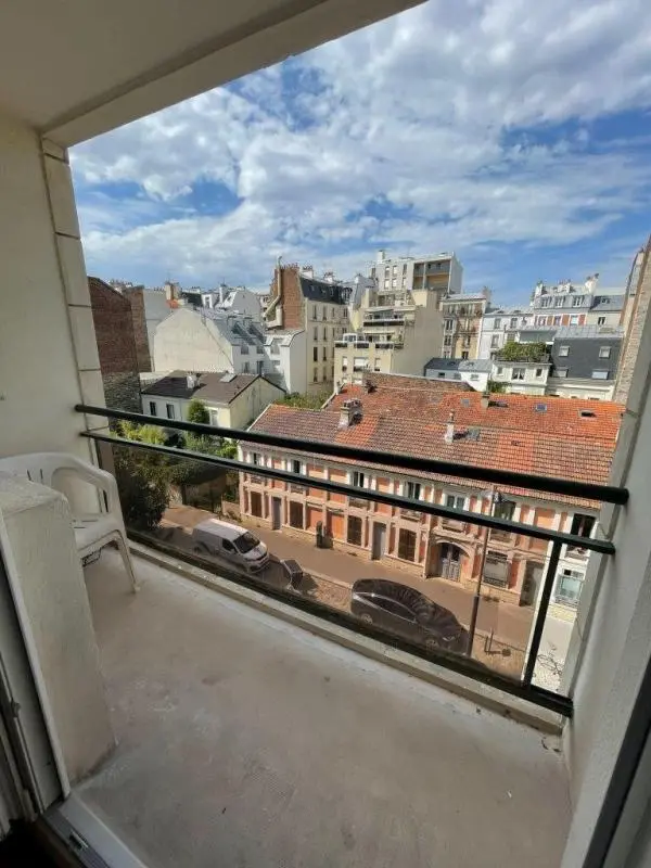 Flat Rue de l'Abbé Carton in Paris