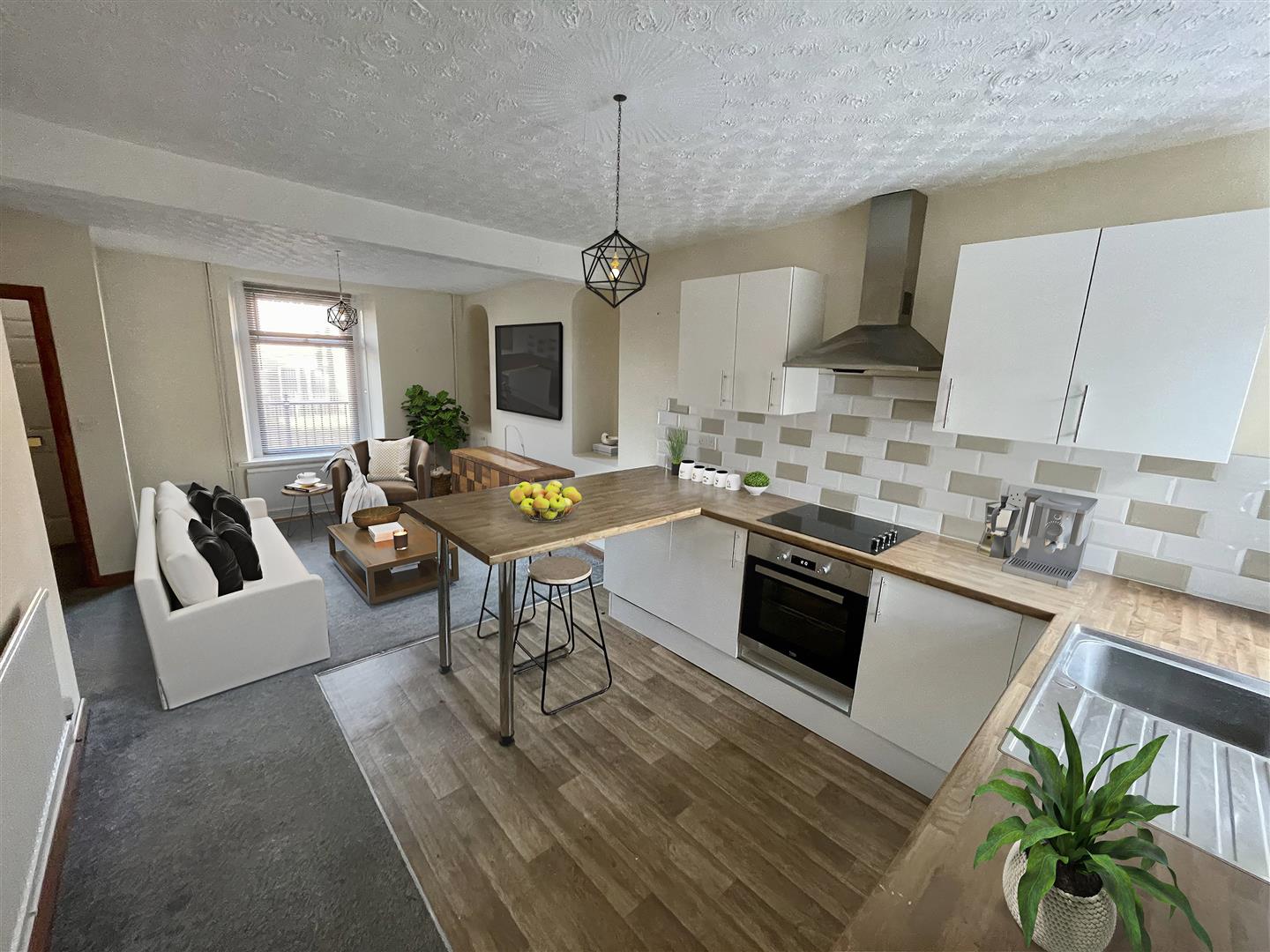 Flat Briton Ferry Road in Neath
