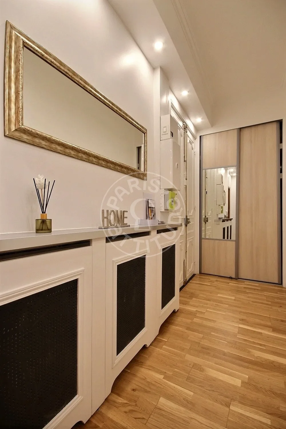Flat Boulevard de Strasbourg in Paris