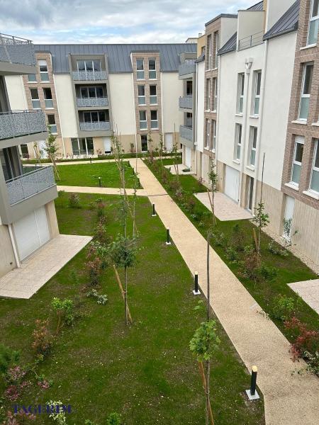 Flat Boulevard Aristide Briand in Melun