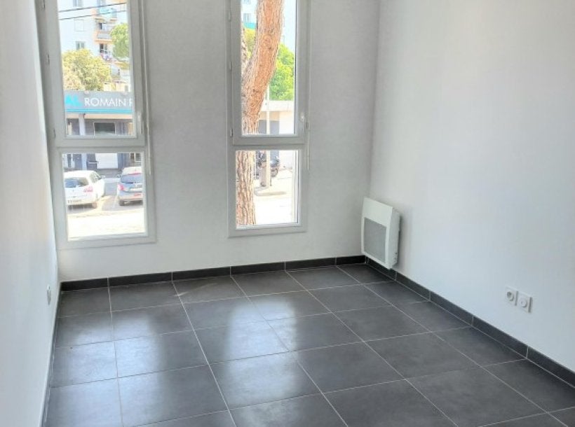 Flat Boulevard Trollat in Marseille